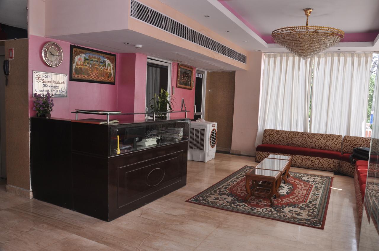 Hotel Samrat Kaushambi Ghaziabad Bagian luar foto