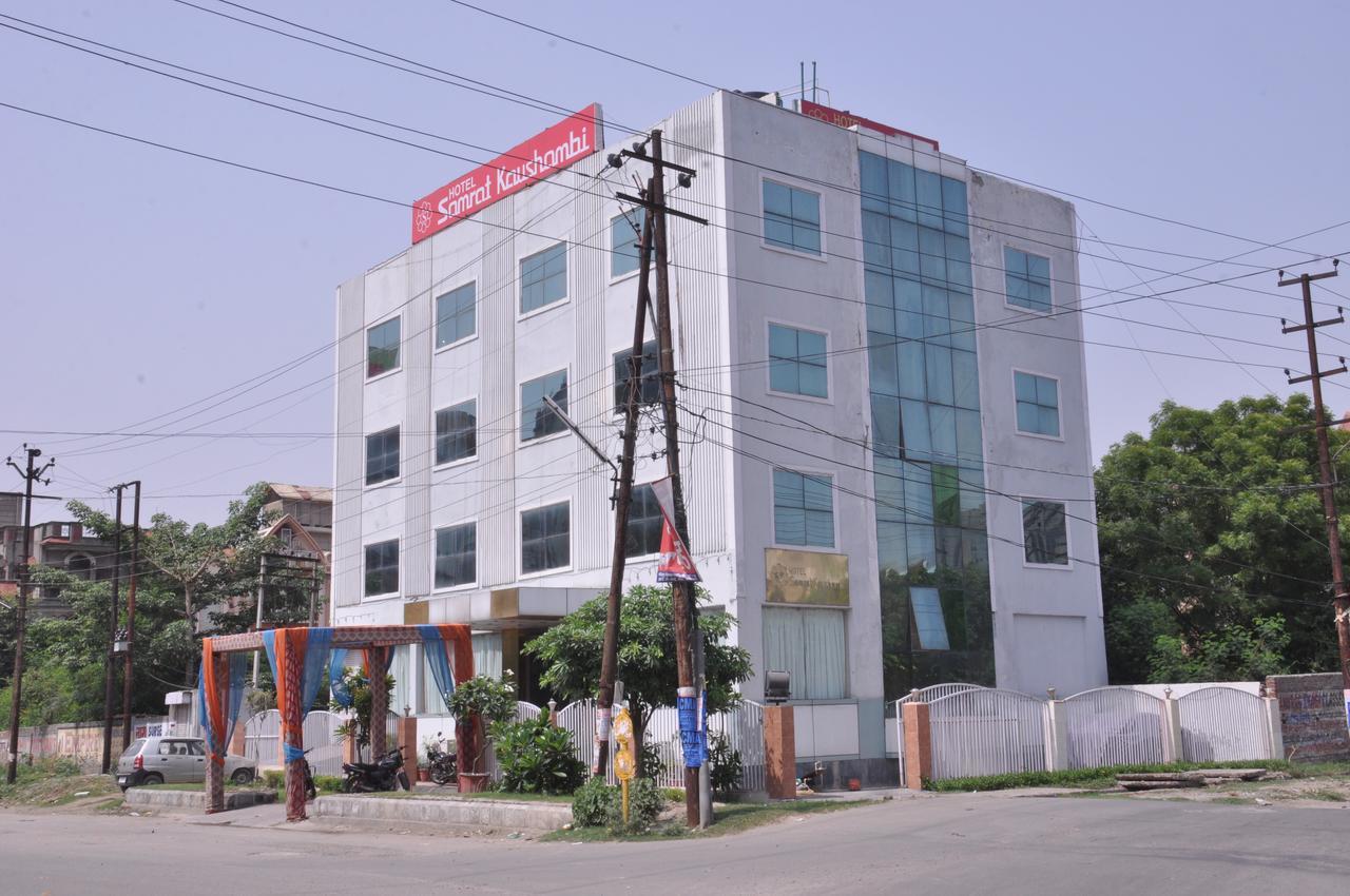 Hotel Samrat Kaushambi Ghaziabad Bagian luar foto